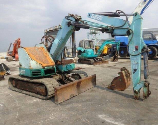 ขายรถขุด HANIX S&B 550 ขนาด 5 ตัน ขายรถขุด HANIX S&B 550 ขนาด 5 ตัน