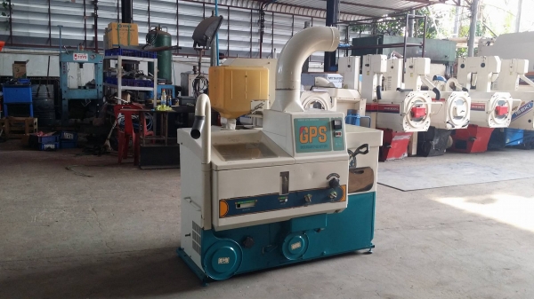 เครื่องสีข้าวกล้องเก่าญี่ปุ่น  SATAKE  รุ่น GPS350AX  สภาพเครื่องสวย พร้อมใช้งาน