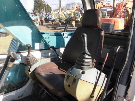 ขายรถแบคโฮเก่าญี่ปุ่น sk 60 สนใจโทร 092-3309229 อี๊ด