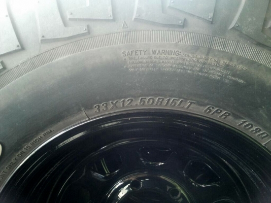 กระทะเหล็กลาย rock crawler51 พร้อมยาง maxxis mud 33x12.5 ปี 2015