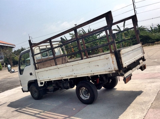 IZUSU ELF ปี 2012 4JG2