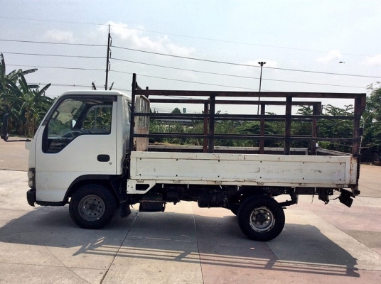 IZUSU ELF ปี 2012 4JG2