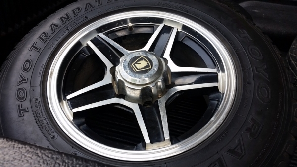 ขายล้อขอบ 16 พร้อมยาง