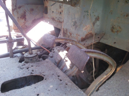 6ล้อหน้ายาวดั้ม..เครื่อง165แรง 6BD1..เฟืองท้ายฟูโซ่ พวงมาลัยพาวเวอร์