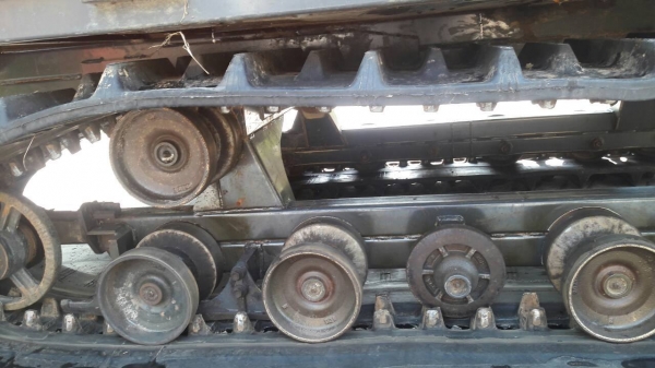 ราคาเคาะเดียวจบครับ  525,000 บาท  รถพร้อมใช้งาน แทรกใหม่สองข้าง  โซ้คอใหม่  คอไม่ปุ  ตู้เงียบ  ตัวเดินดีมากครับ