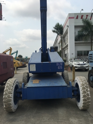 ขายบูมลิฟ 20 เมตร  AICHI