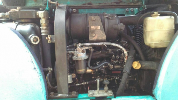 ขาย KOMATSU PC35R-8 มาใหม่ สภาพสวย  สนใจโทร 089-3818694  ดวงนภาจ้า