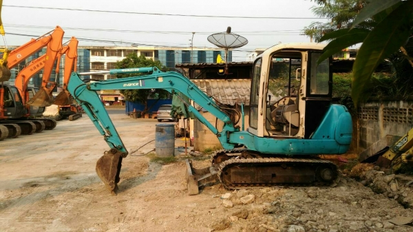 ขาย KOMATSU PC35R-8 มาใหม่ สภาพสวย  สนใจโทร 089-3818694  ดวงนภาจ้า