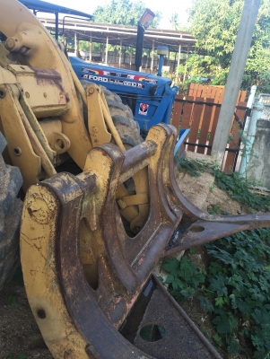 รถตัก CAT 966c