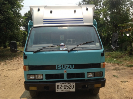 ขาย 6 ล้อดั้ม NPR-135 ขาย 6 ล้อดั้ม NPR-135