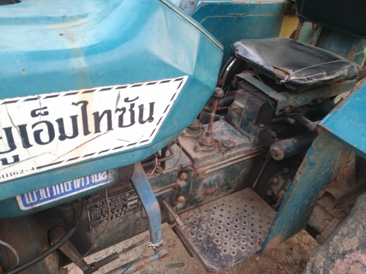 ขาย รถไถนาไทซัน 25 แรง 2 สูบ เครื่องติดง่าย หางหลังดี เกียร์ดี  ยางไม่สวย ไม่มีแบทให้ รถพร้อมใช่งาน ราคารถนาเดินตาม