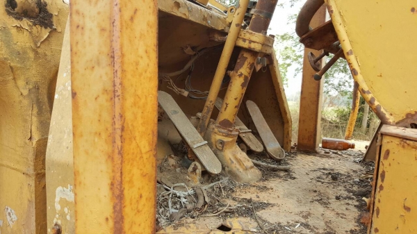 ขาย รถตัก CAT 950 ดั้มเบรค ราคาต่อรองได้ครับ