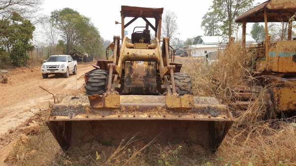 ขาย รถตัก CAT 950 ดั้มเบรค ราคาต่อรองได้ครับ