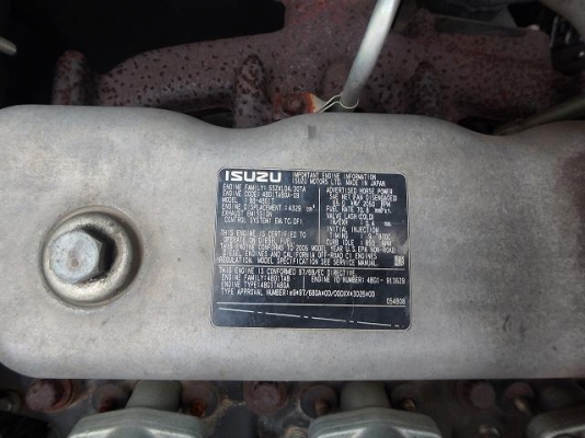 รถขุด Kobelco SK135SR สต็อกนำเข้าจากญี่ปุ่น สนใจโทร. 080-6565422 (หนิง)