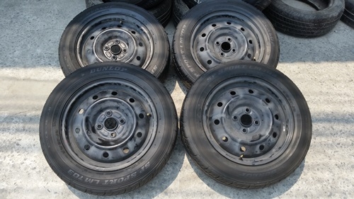 ขายล้อกะทะ15 Suzuki swift ยางพร้อมฝาครอบ 4 ล้อ ขายล้อกะทะ15 Suzuki swift ยางพร้อมฝาครอบ 4 ล้อ