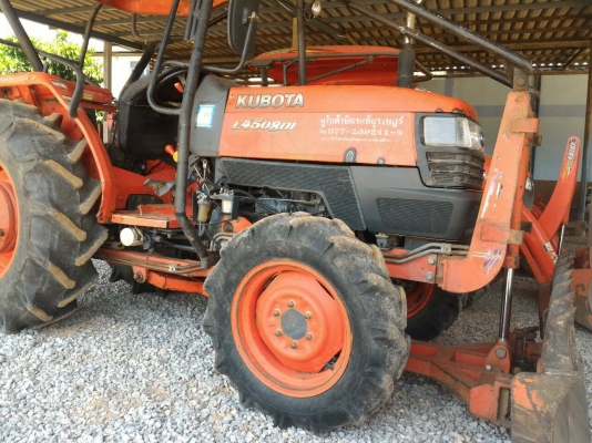 ขายรถไถ KUBOTA L4508 DI พร้อมดันหน้า และผาน6 รถไร่ รถพร้อมใช้งาน  ราคา 245,000  อ.แกลง จ.ระยอง มีรถขนส่งบริการทั่วไทย DC Tractor Rayong =0818618678 ,0899347475 id line=0818618678 id line=0899347475  https://www.facebook.com/Tractors-Rayong-307154532717928