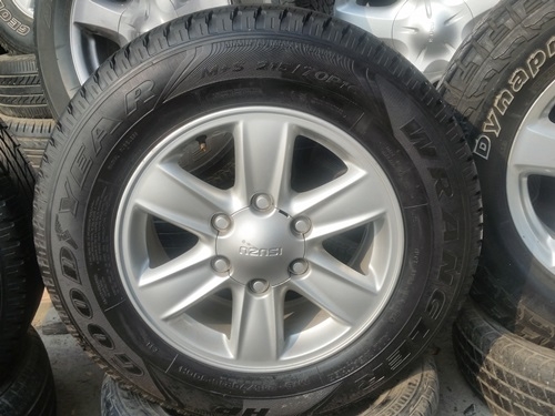 ขายล้อISUZU All 16 ยาง215/70/16 ปี 14  4 ล้อ