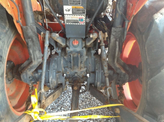 ขายรถไถ KUBOTA L4508 DI พร้อมดันหน้า และผาน6 รถไร่ รถพร้อมใช้งาน  ราคา 245,000  อ.แกลง จ.ระยอง มีรถขนส่งบริการทั่วไทย DC Tractor Rayong =0818618678 ,0899347475 id line=0818618678 id line=0899347475  https://www.facebook.com/Tractors-Rayong-307154532717928