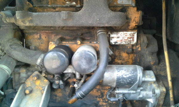 ขายรถตักล้อยาง ขายรถตักล้อยาง