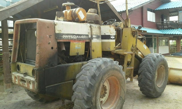 ขายรถตักล้อยาง ขายรถตักล้อยาง