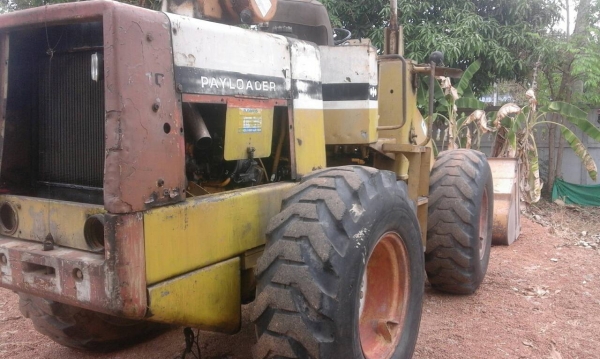 ขายรถตักล้อยาง ขายรถตักล้อยาง