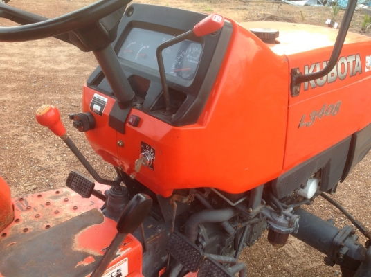 แทรกเตอร์คูโบต้า 3408 โฟวิลสภาพดีมากเดิมๆทั้งคันพร้อมใช้งาน แถมโรตารี่ให้ด้วย