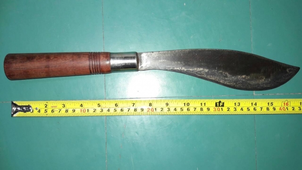 ขายมีดช่างอุดมชัยงานเก่าเหมาะลุยป่าสวนไร่นางานดี