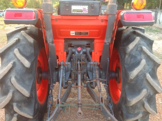 แทรกเตอร์คูโบต้า 3608 โฟวิลสภาพดีดีมากเดิมๆพร้อมใช้งานมีผานดันหน้า และ โรตารี่ แทรกเตอร์คูโบต้า 3608 โฟวิลสภาพดีดีมากเดิมๆพร้อมใช้งานมีผานดันหน้า และ โรตารี่