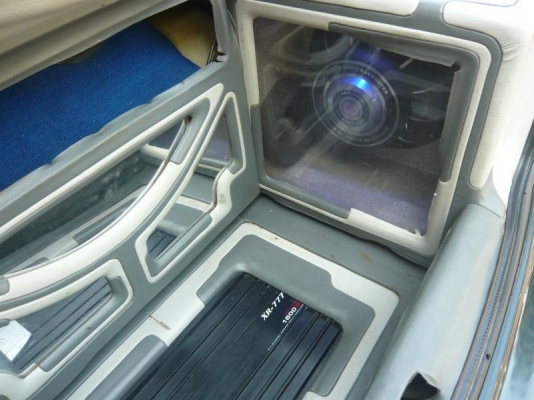 CORONAท้ายโด่งไฟท้ายแยก Auto เครื่องเสียงเต็มลำ ขับดีวิ่งได้ทั่วไทย