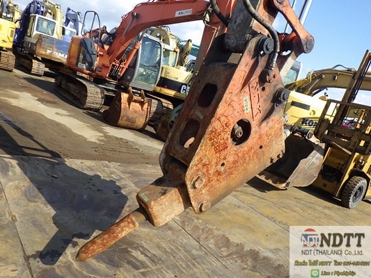 มาพร้อมหัวกระแทกNPK!! และบุ้งกี้ ZX120-66150-YR2004-8805 Hr รถเก่าญี่ปุ่นไม่เคยใช้งานในไทยครับ