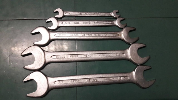 ขายประแจปากตายเยอรมันงานเก่าเก็บชุด5ตัว HEYCO W.-GERMANY.