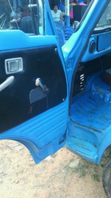 รถบรรทุก 4 ล้อ ISUZU 74 แรงม้า ปีจดทะเบียน 2524 รถบรรทุก 4 ล้อ ISUZU 74 แรงม้า ปีจดทะเบียน 2524