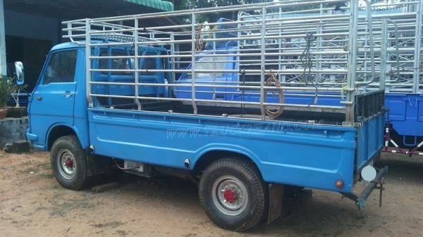 รถบรรทุก 4 ล้อ ISUZU 74 แรงม้า ปีจดทะเบียน 2524 รถบรรทุก 4 ล้อ ISUZU 74 แรงม้า ปีจดทะเบียน 2524