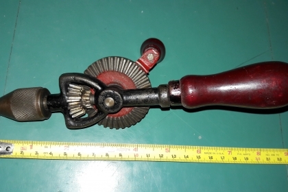 ขายสว่านมือหมุนขนาดเล็กงานเก่าเก็บ Stanley made in usa. ขายสว่านมือหมุนขนาดเล็กงานเก่าเก็บ Stanley made in usa.