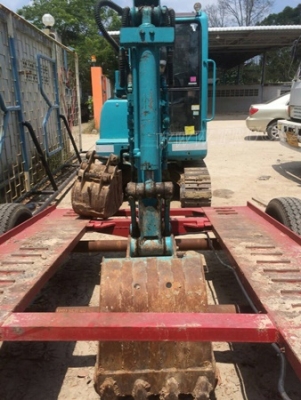 รถแมคโค KUBOTA