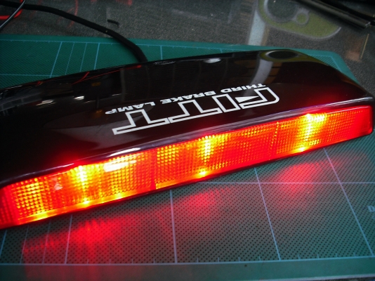 ไฟท้ายดวงที่ 3 FITT ของ Diamond ไฟท้ายดวงที่ 3 FITT ของ Diamond