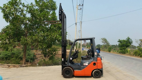 ขายด่วนรถยก TOYOTA 8FGตันใหม่ล่าสูดยก1.5ตันเสาสูง3เมตรงาสไลยร์ได้ยางตัน4เส้นรถนอกยังไม่เคยใช้งานในเมืองไทยเลย=รุ่นใหม่ขายถูกๆๆ