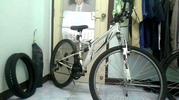 ขายจักรยาน4,000.-รถอยุ่  บึงกุ่ม บางกะปิ กทม.0864931204
