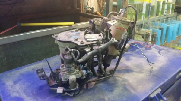 ปั้มลม TOYOTA 7ครีบ มือสองจากญี่ปุ่น ปั้มลม TOYOTA 7ครีบ มือสองจากญี่ปุ่น