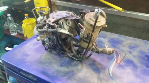 ปั้มลม TOYOTA 7ครีบ มือสองจากญี่ปุ่น ปั้มลม TOYOTA 7ครีบ มือสองจากญี่ปุ่น