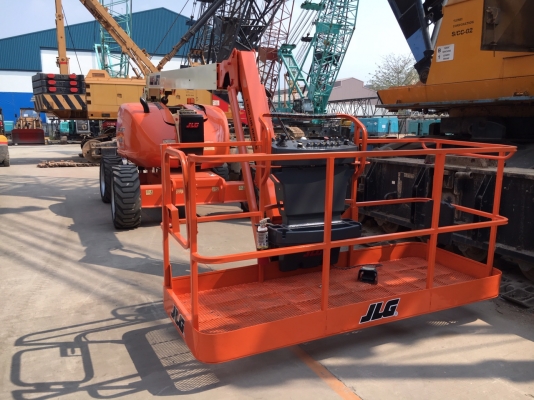รถกระเช้า บูมลิฟต์ JLG 600AJ (USA) สูง 18.5 เมตร โทร. 080-6565422 (หนิง)