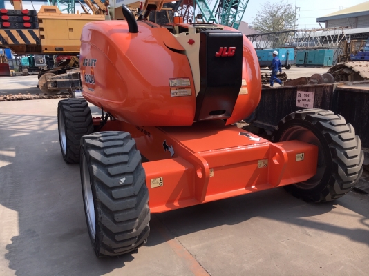 รถกระเช้า บูมลิฟต์ JLG 600AJ (USA) สูง 18.5 เมตร โทร. 080-6565422 (หนิง)