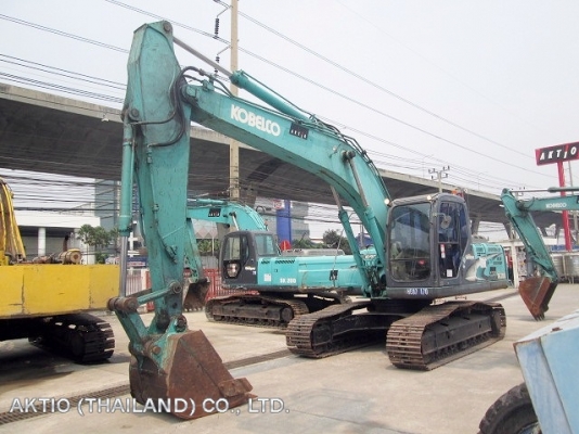 ขายรถขุด KOBELCO SK200-8