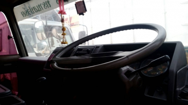 สิบล้อ 2เพา หัวลาก ฮีโน่ ZM 706 EK100-260แรง 2เพา สภาพดีสวยเดิมๆพร้อมใช้ ทะเบียนพร้อม