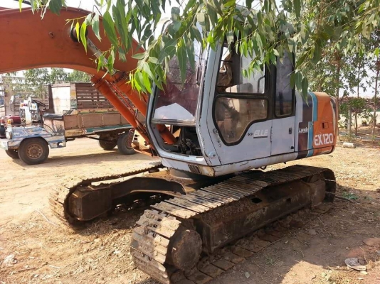 ขายรถแบคโค HITACHI EX120-2 เครื่องดี ปั้มแรง ทำงานเร็ว เอกสารใบอินวอร์ย สนใจโทร 090-8588220คุณนะ 093-3258446คุณบิว หรือเข้าดูสินค้าอื่นๆได้ที่ www.truck.in.th/498 หรือเพจFacebook ณรงค์ ซื้อขายรถมือสอง (เว็บไซต์ส่วนตัว) หรือFacebook คุณนะ รถบรรทุก