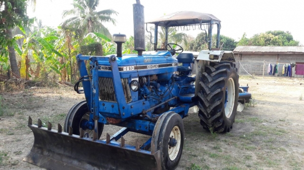 ขายรถไถนา