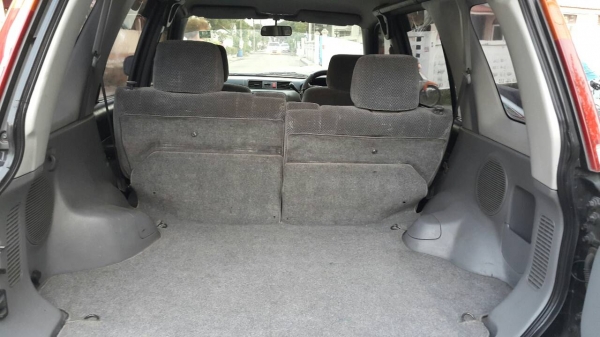 ขาย Honda CRV ปี 99 เกียร์ออโต้ ติดแก๊ส LPG ขาย Honda CRV ปี 99 เกียร์ออโต้ ติดแก๊ส LPG