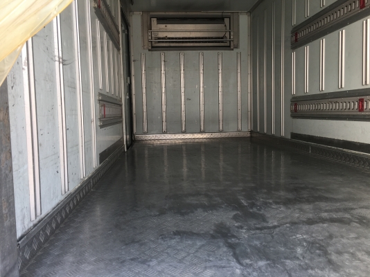 6ล้อตู้เย็นISUZU/NPR150HP 6ล้อตู้เย็นISUZU/NPR150HP