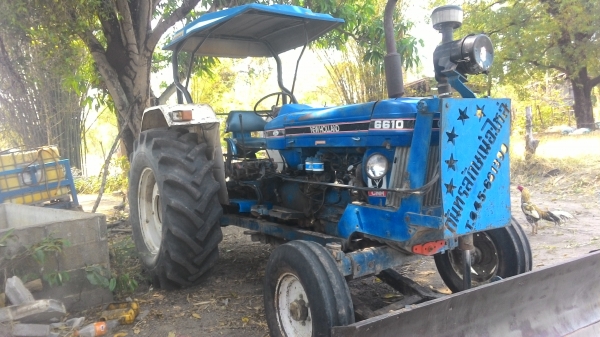 ขายด่วนรถไถ ford 6610 พร้อมลุยงานหาเงิน ราคา 300000 สนใจ 0850245634