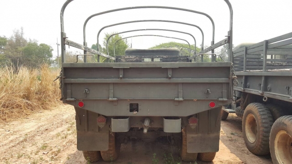 ขาย 10 ล้อ 3 เพลา GMC สภาพสวยใช้งานได้ปกติ เครื่อง 260 แรงม้า คัสซีสวยตลอดเส้น พวงมาลัยซ้าย ทะเบียนครบพร้อมโอน